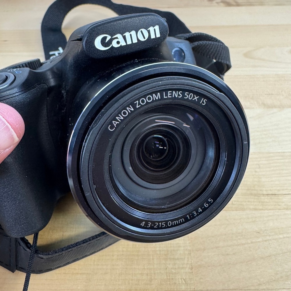 Canon PowerShot‎ SX530 HS 16.0MP Digital Camera 50x Zoom Wi-Fi Bundle 32GB Bag